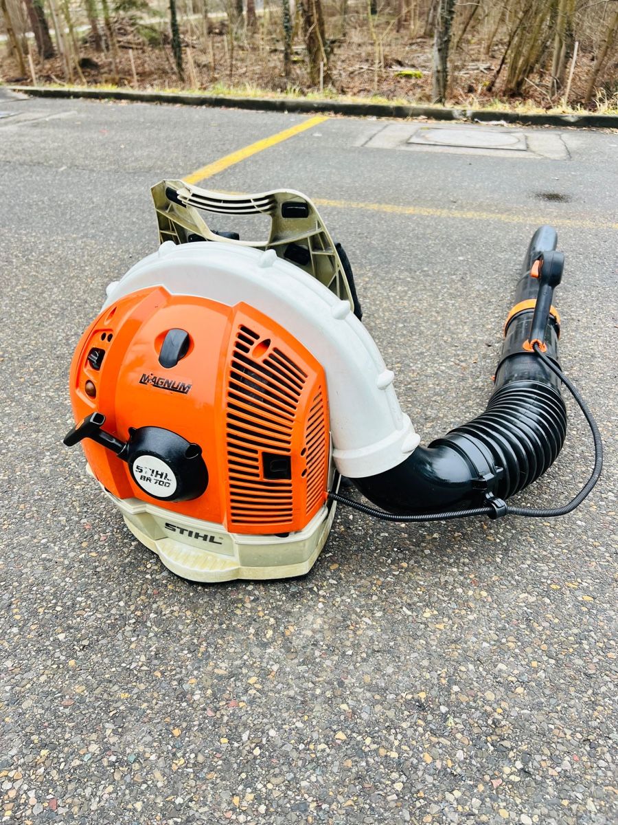 Stihl Soffiatori & Aspiratori per foglie: Laubbläser Stihl Br 700 – Usato da Urdorf venduto da mas_5wfz 6