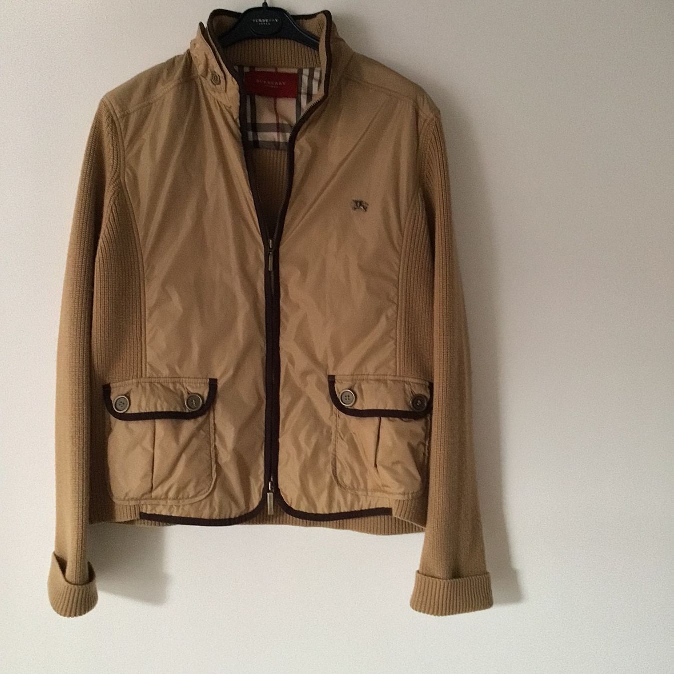 Burberry Jacken: Burberry jacke – Gebraucht aus Zürich von ElarmariodeRuth