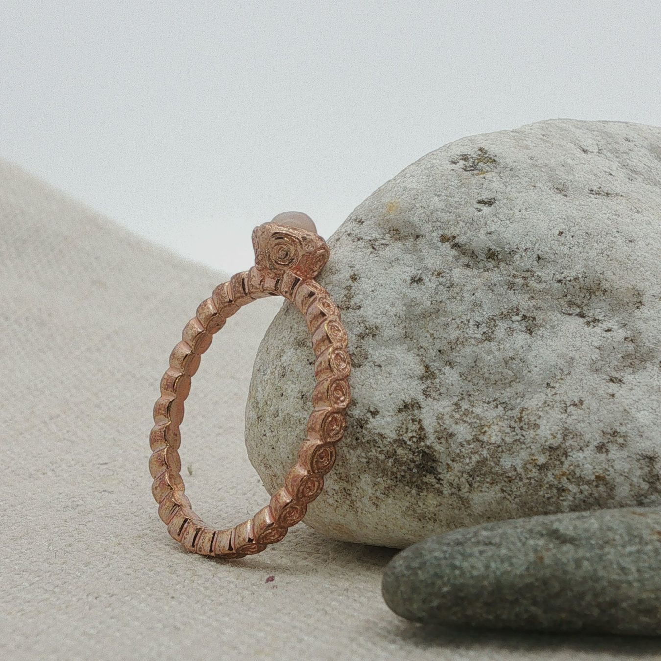 Olga Ribler Anelli: Feiner Silber Ring 925 mit Mondstein Grösse 60 – Nuovo (secondo la descrizione) da Luzern venduto da Schmuckoutlet 5