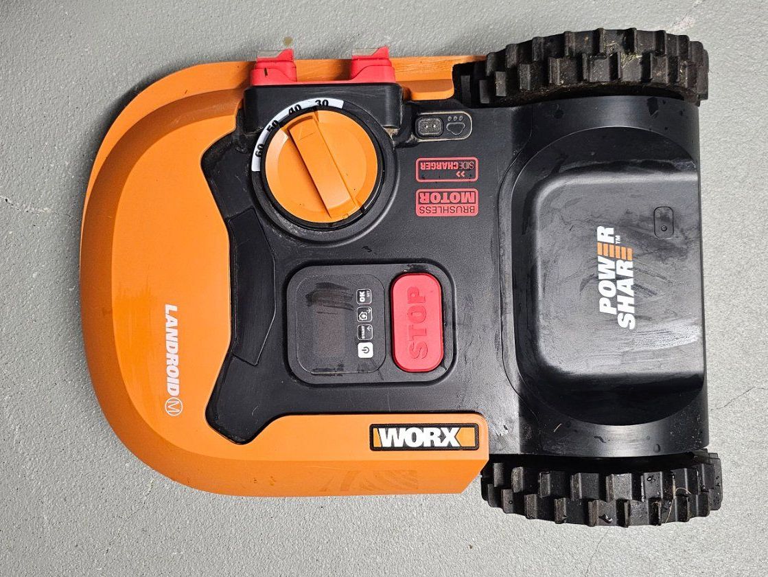 Worx Tagliaerba: Mähroboter Worx Landroid M500 PowerShare – Usato da SPREITENBACH venduto da Fustenzo