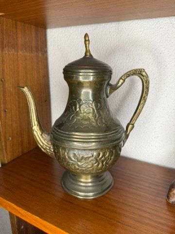 Alle Dekorationen: Orientalische Messing-Kaffeekanne – Gebraucht aus Zürich von Alberto_zh 2