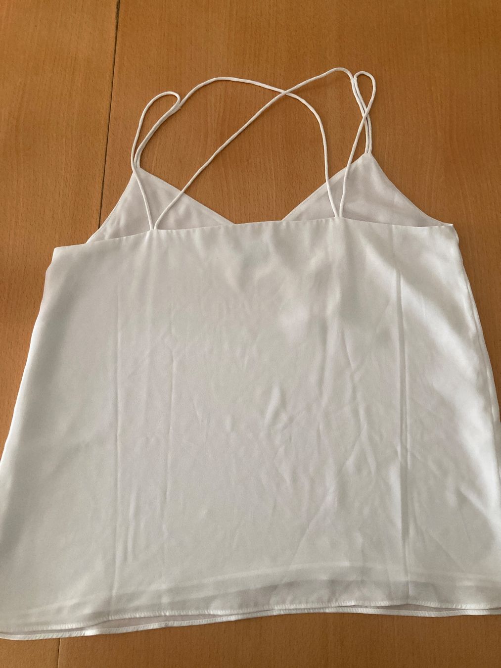 Tops: Top Träger-Shirt Weiss Grösse 38 – Gebraucht aus Gelterkinden von froggy80 2