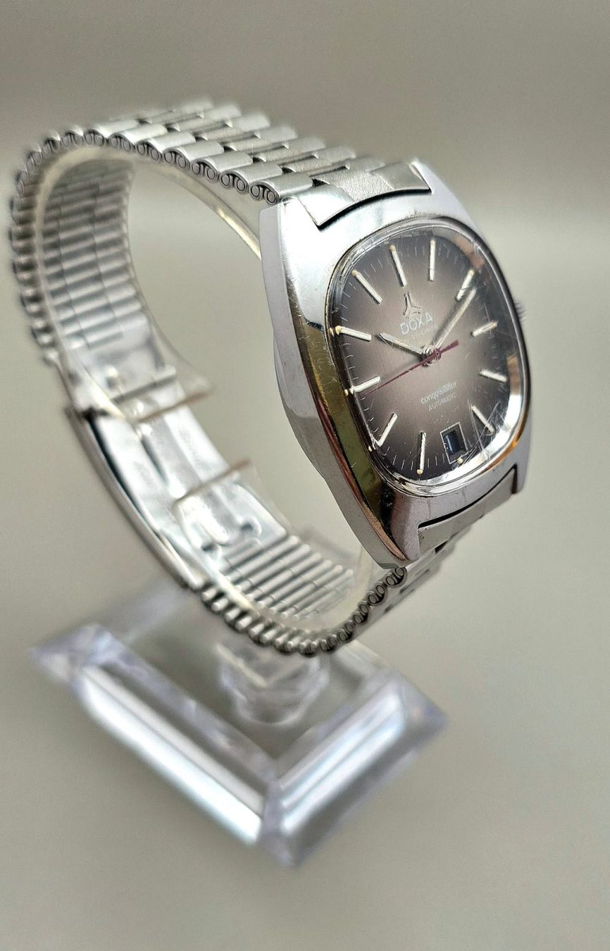 Doxa Montres: DOXA BY SYNCHRON VINTAGE  CONQUISTADOR AUTOMATIC DATE UHR – D'occasion à Neftenbach par Taschen-Uhren