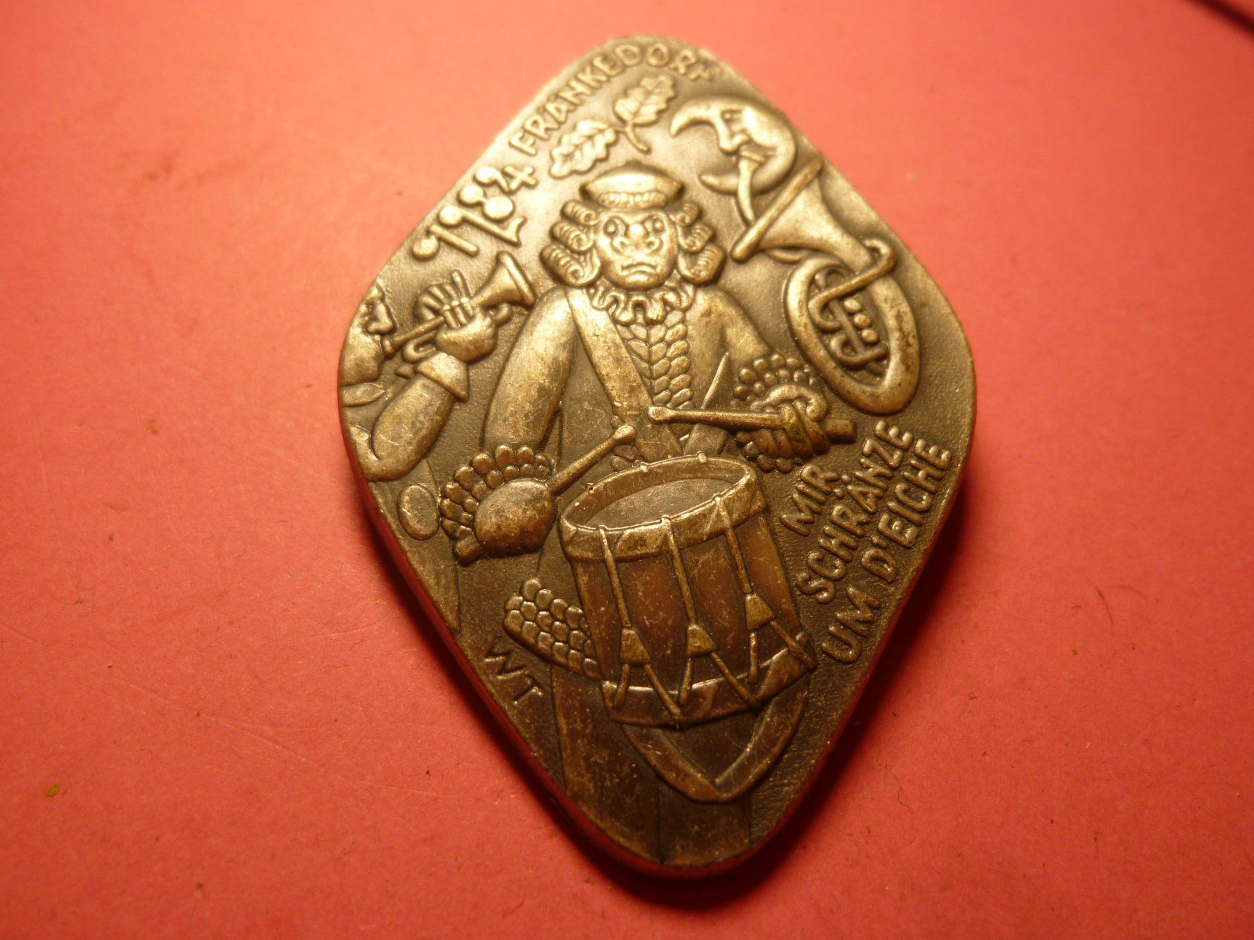 Placchette & Badge: FRÄNKEDORF 1984 SILBER – Usato da Ried (Muotathal) venduto da Mandarin02