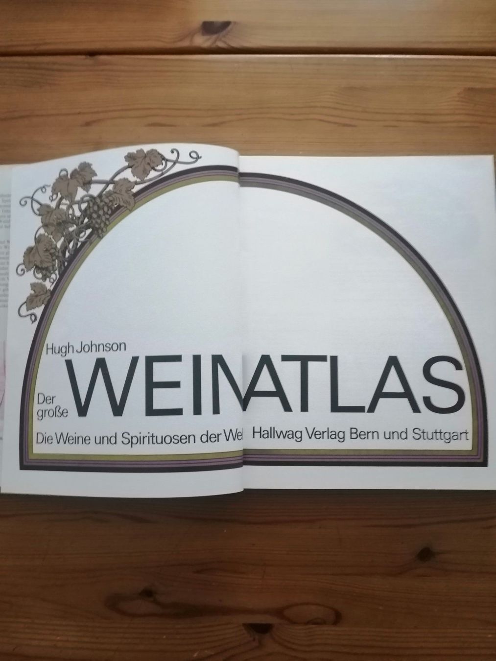 Libri: Weinatlas von Hugh Johnson – Usato da Hinterkappelen venduto da 1399 3