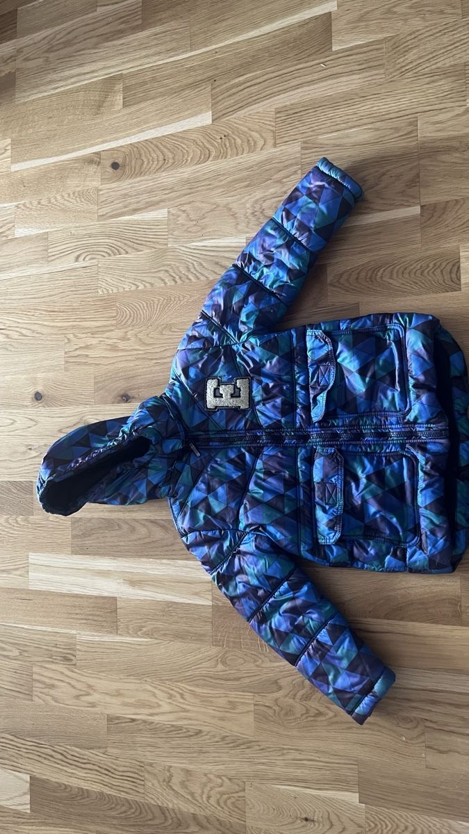 Esprit Jacken & Mäntel: Winterjacke Gr. 104/110super Zustand – Gebraucht aus Zürich von Dita06