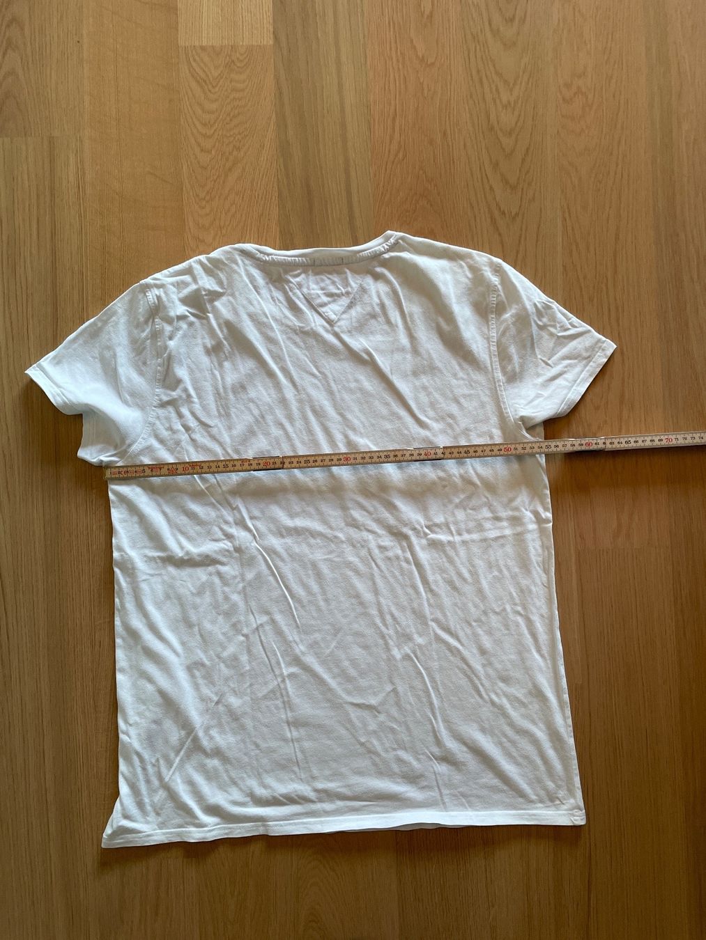 Tommy Hilfiger T-shirt: Tshirt Tommy Hilfiger XL Regular Fit – Usato da Basel venduto da pilzliii 4