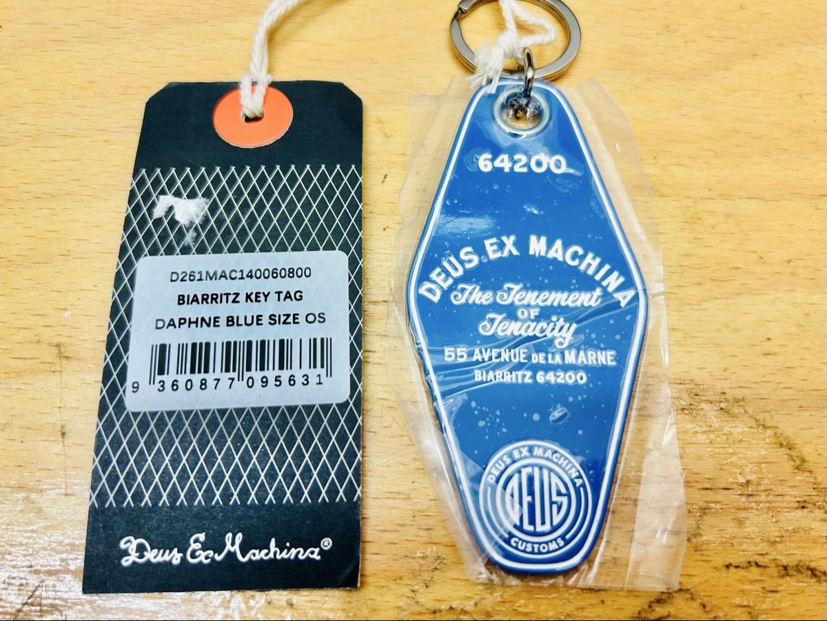 Portachiavi: Deus Ex Machina Biarritz Key Holder – Nuovo e nell'imballaggio originale da Herrliberg venduto da surfcafe 1