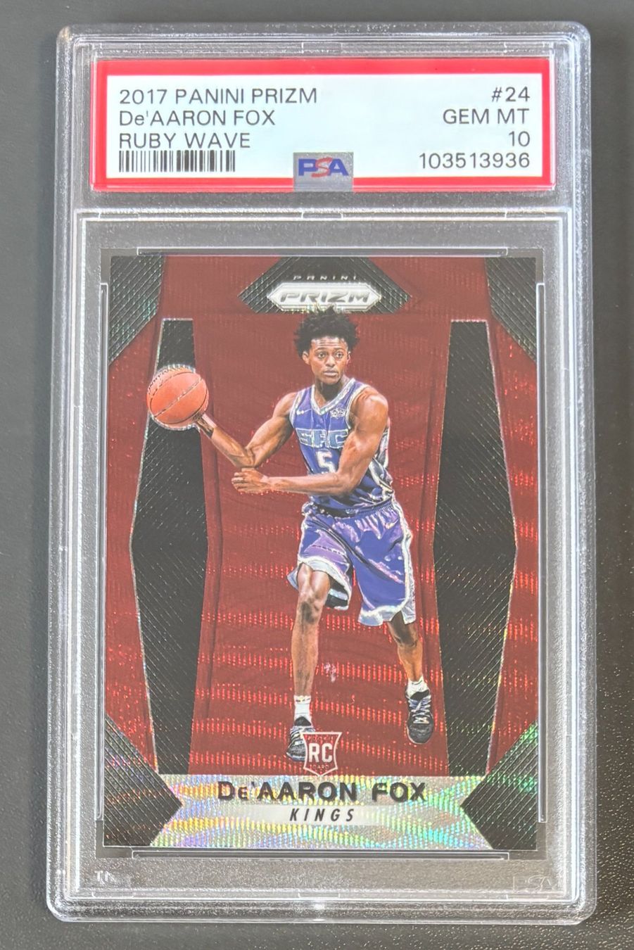 Nba Carte collezionabili: NBA De'Aaron Fox 2017-18 Ruby Wave Prizm Rookie PSA 10 Spurs – Nuovo (secondo la descrizione) da Muri b. Bern venduto da winningloser
