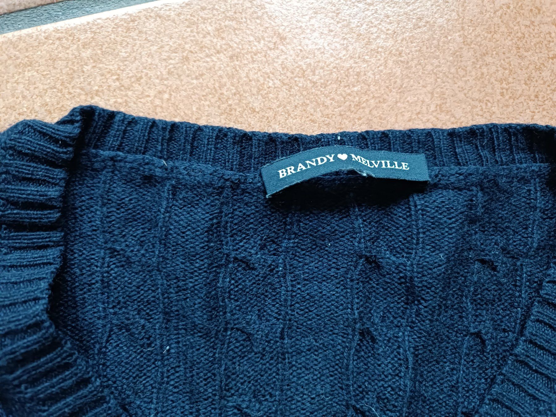Lotti & Set di vestiti: Lot de 2 pulls T XS : Esprit & Brandy Melville – Nuovo (secondo la descrizione) da Bevaix venduto da dusspe 1