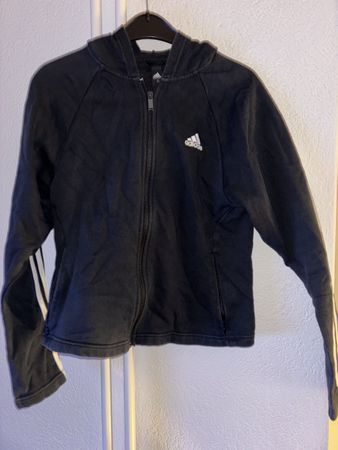 Adidas Kapuzenjacke schwarz Grösse M gebrauchter Zustand