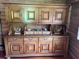 Nussbaum Buffet