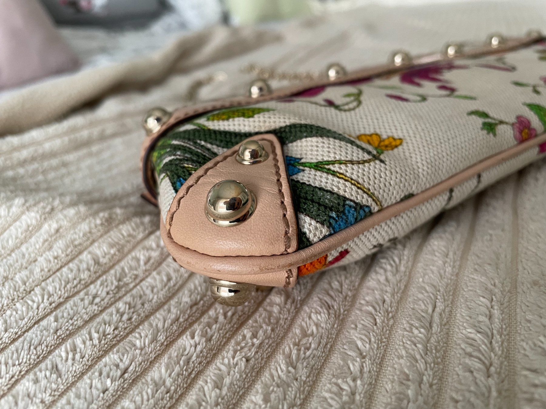 Gucci Sacs femmes: Gucci Flora geblümt – D'occasion à Muttenz par einfach-schoen 5