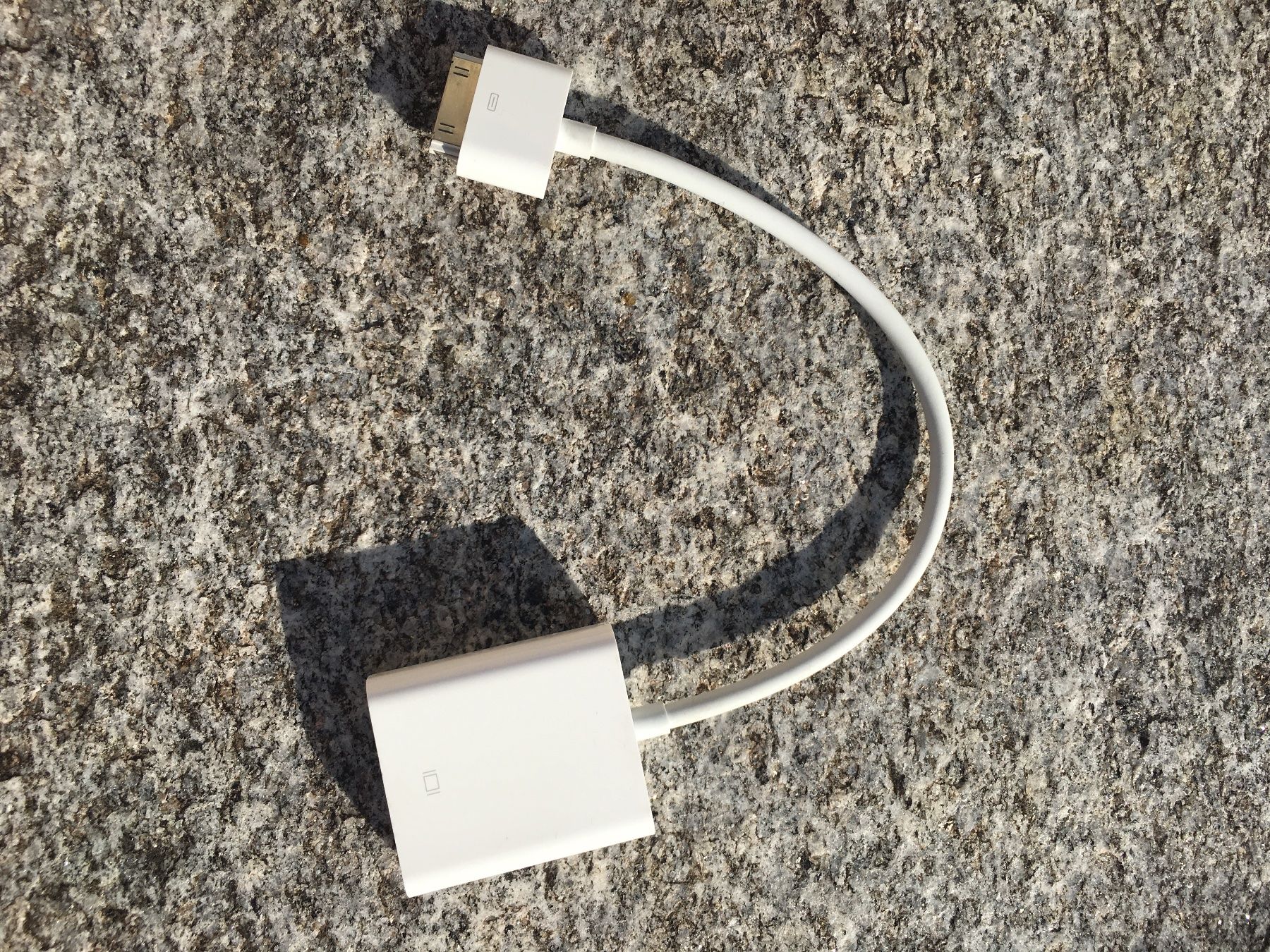 Apple Unità & Adattatore: Kabel Apple A1368/ Cavo Apple A1368 – Usato da Monte Carasso venduto da Mi3Or