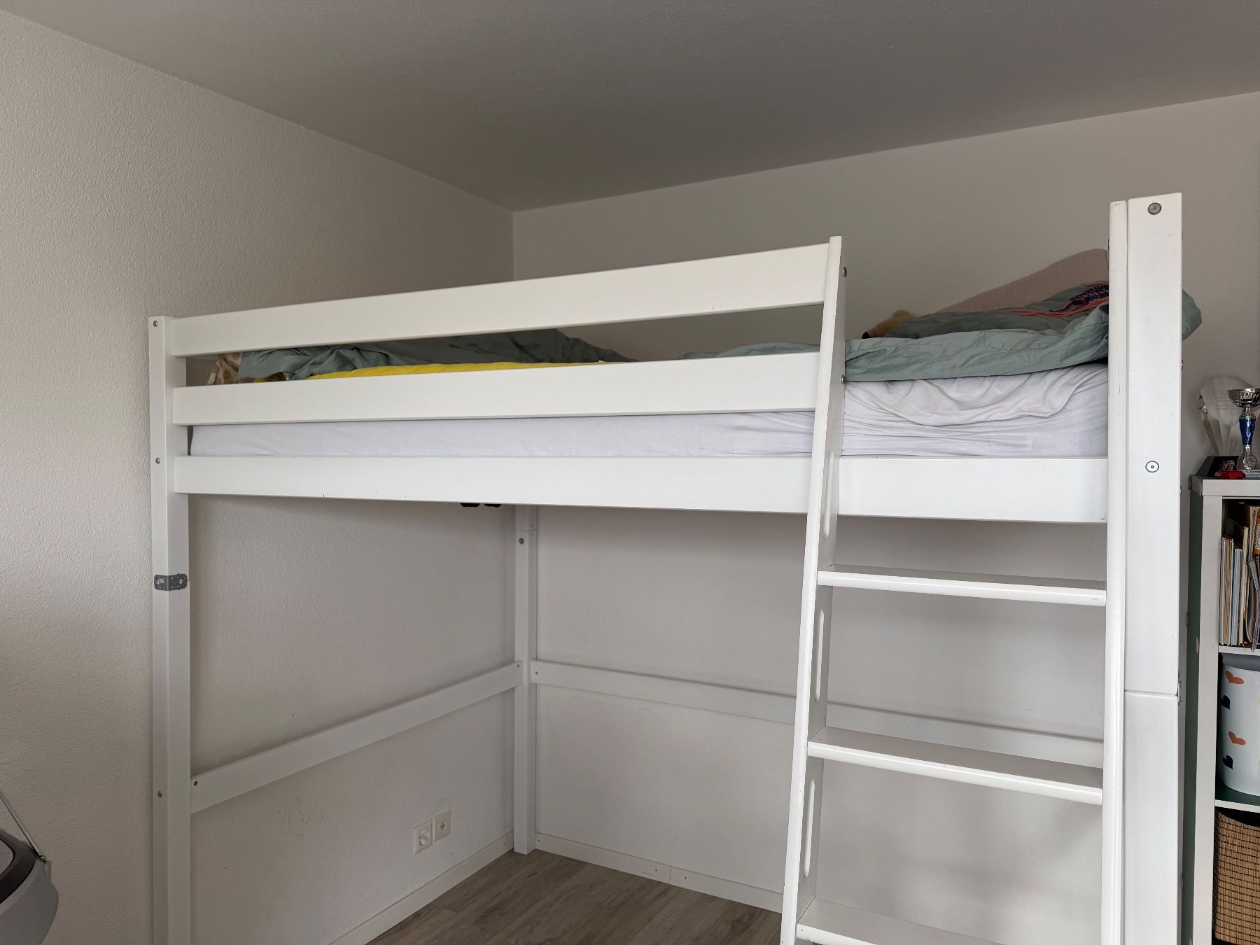 Letti: Hochbett – Usato da Dottikon venduto da kat_9rj9 2