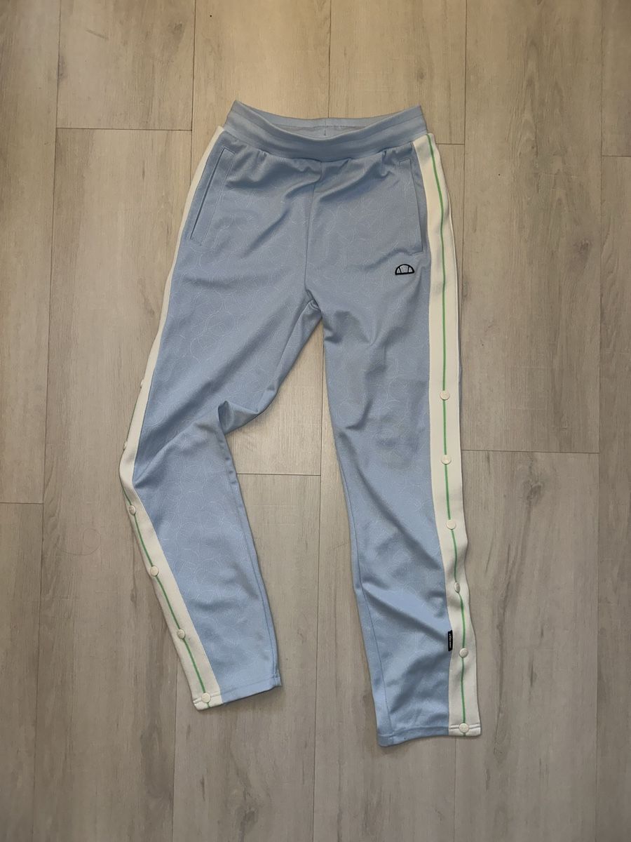 Ellesse Pantaloni: Ellesse Pants, hellblau, neuwertig Gr. S – Nuovo (secondo la descrizione) da Winterthur venduto da she_6vd5