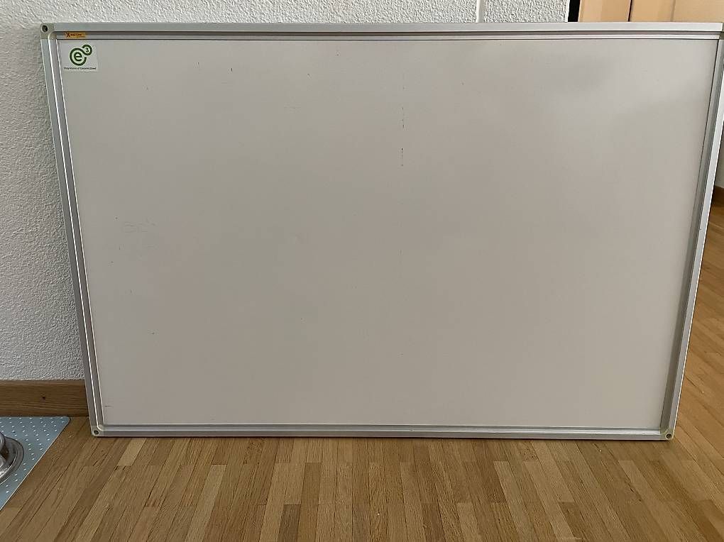 Lavagne: Whiteboard – Usato da Feusisberg venduto da Kut_2ncc 1