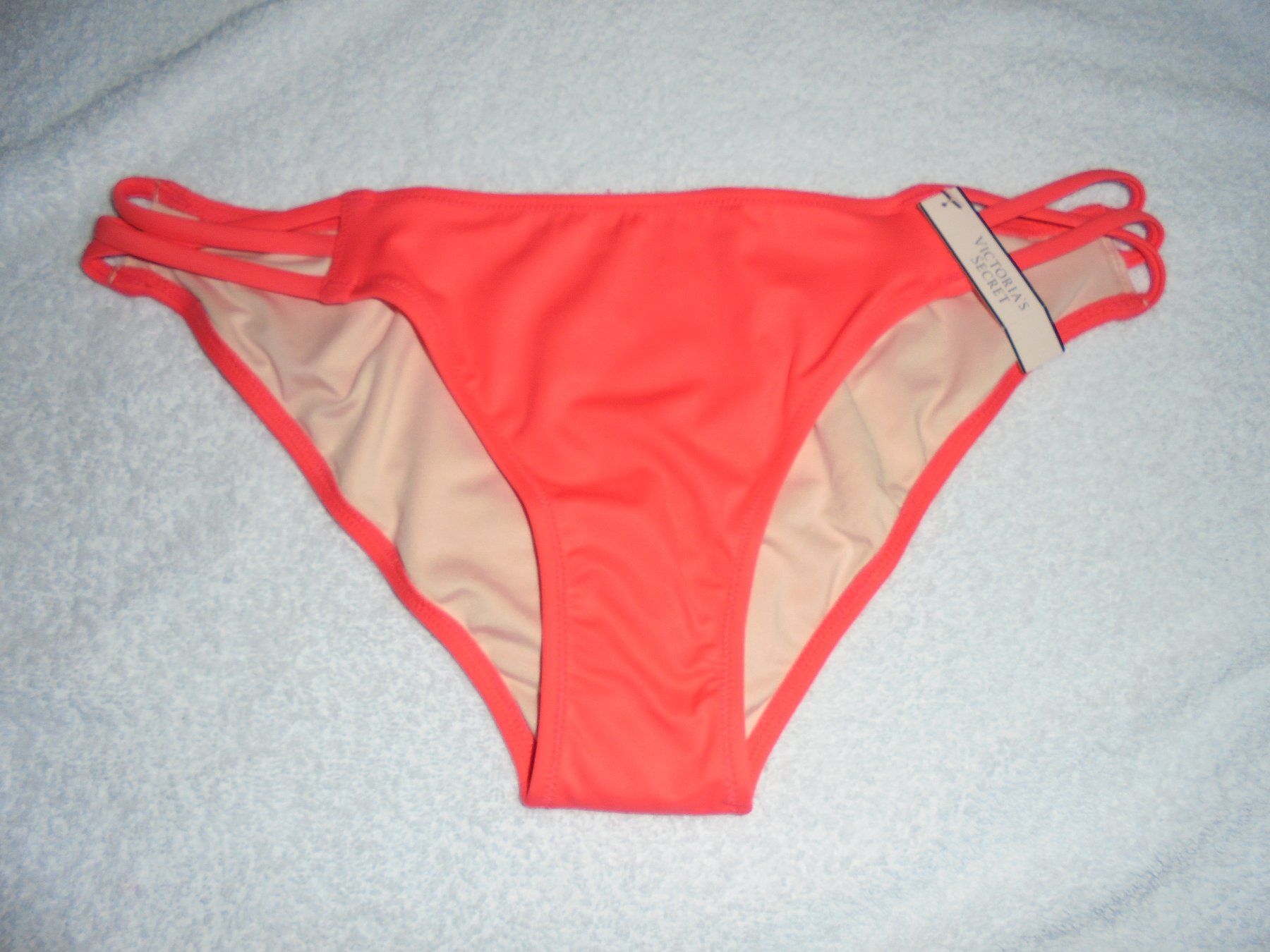 Victoria's Secret Costumi da bagno & Bikini: VICTORIA'S SECRET BIKINI-HOSE GRÖSSE M – Nuovo e nell'imballaggio originale da Aarau Rohr venduto da PinkSchwein