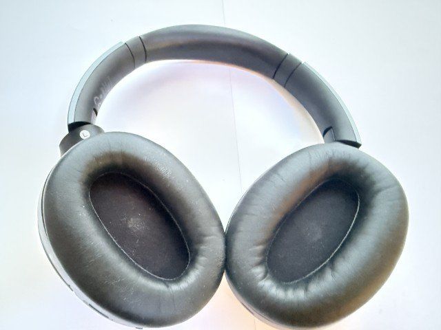 Sony Cuffie: Sony WH-1000XM2 Kabelloser High-Resolution Kopfhörer – Usato da Hilterfingen venduto da Tomz 2