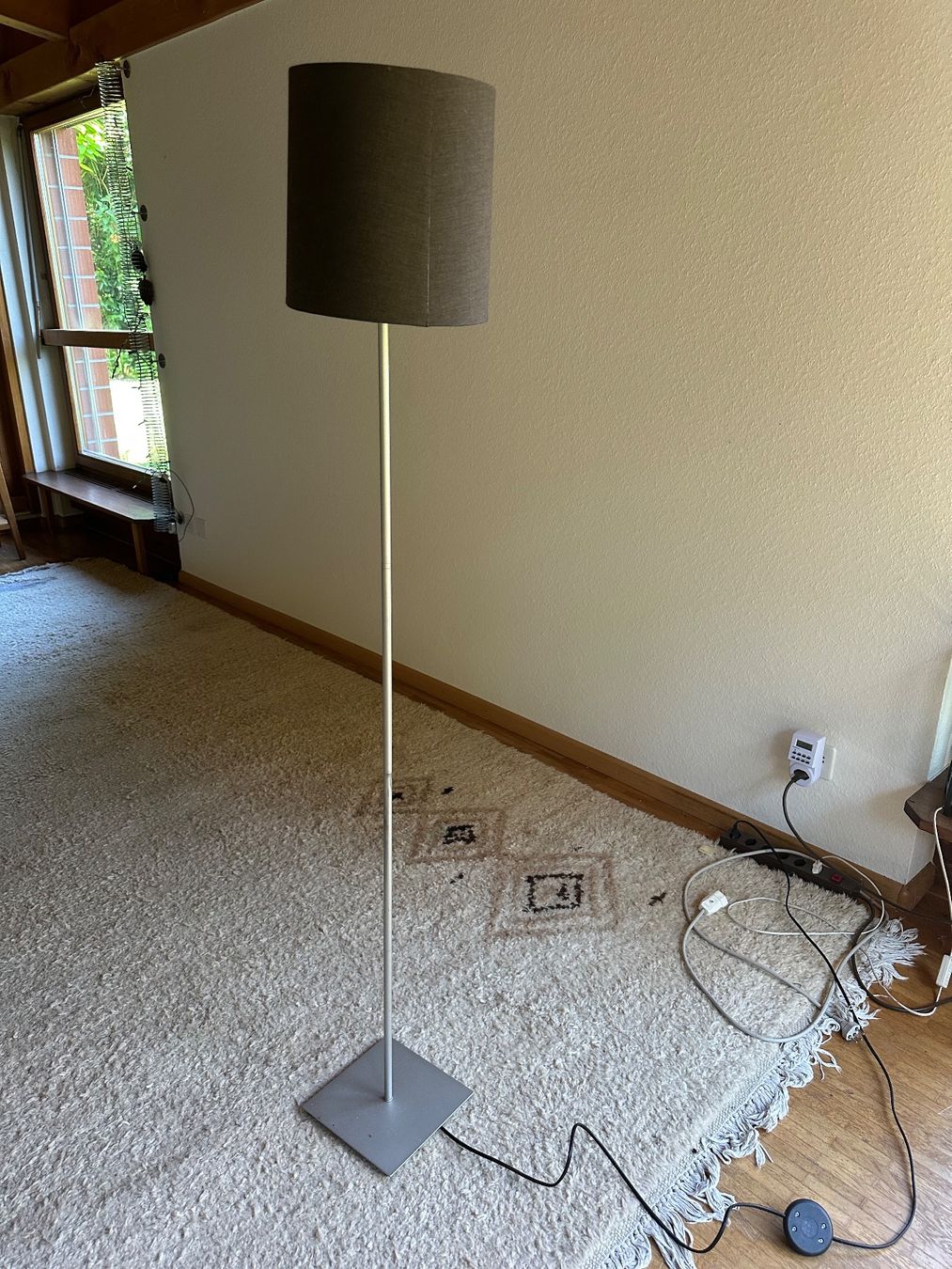 Lampes: Stehlampe 146 cm – D'occasion à Binningen par C0llin