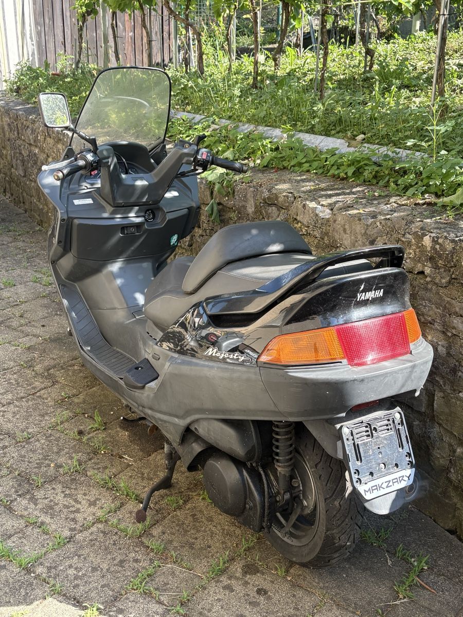 Yamaha Scooters: Yamaha 250cc Majesty Roller – Gebraucht aus Obermumpf von davetattoo 1