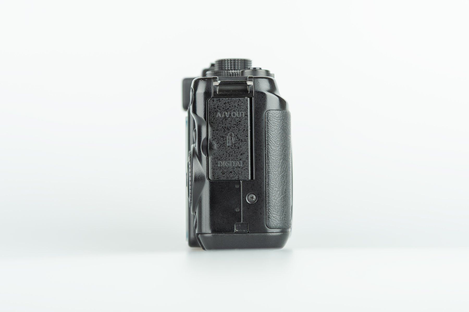 Canon Fotocamera: Canon Powershot G10 – Usato da Frauenfeld venduto da foto_winiger_gmbh 3