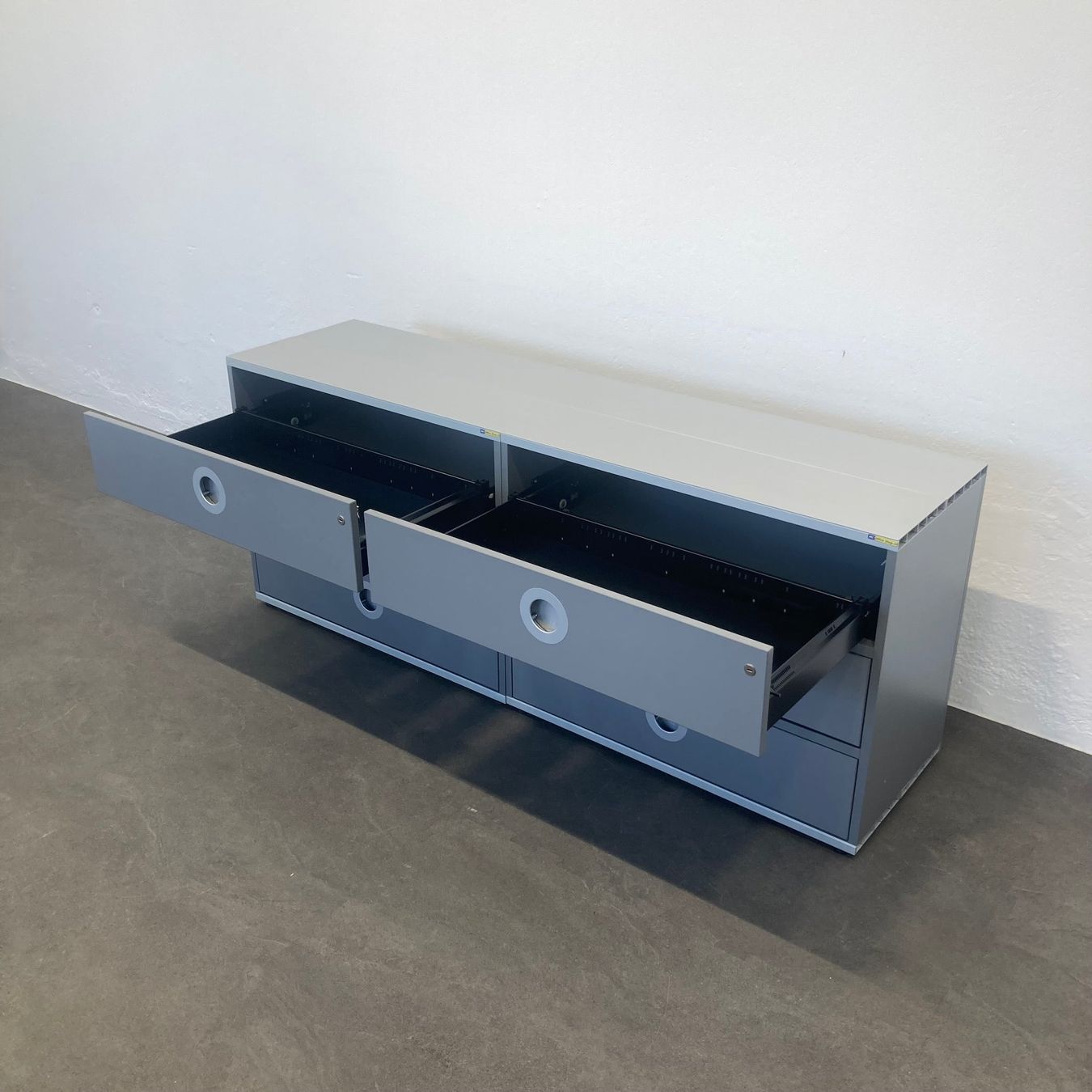 Cassettiere: Denz D3 Schubladen-Sideboard Anthrazit - 1600mm - ohne – Usato da Schönenwerd venduto da mcofficeshop 5