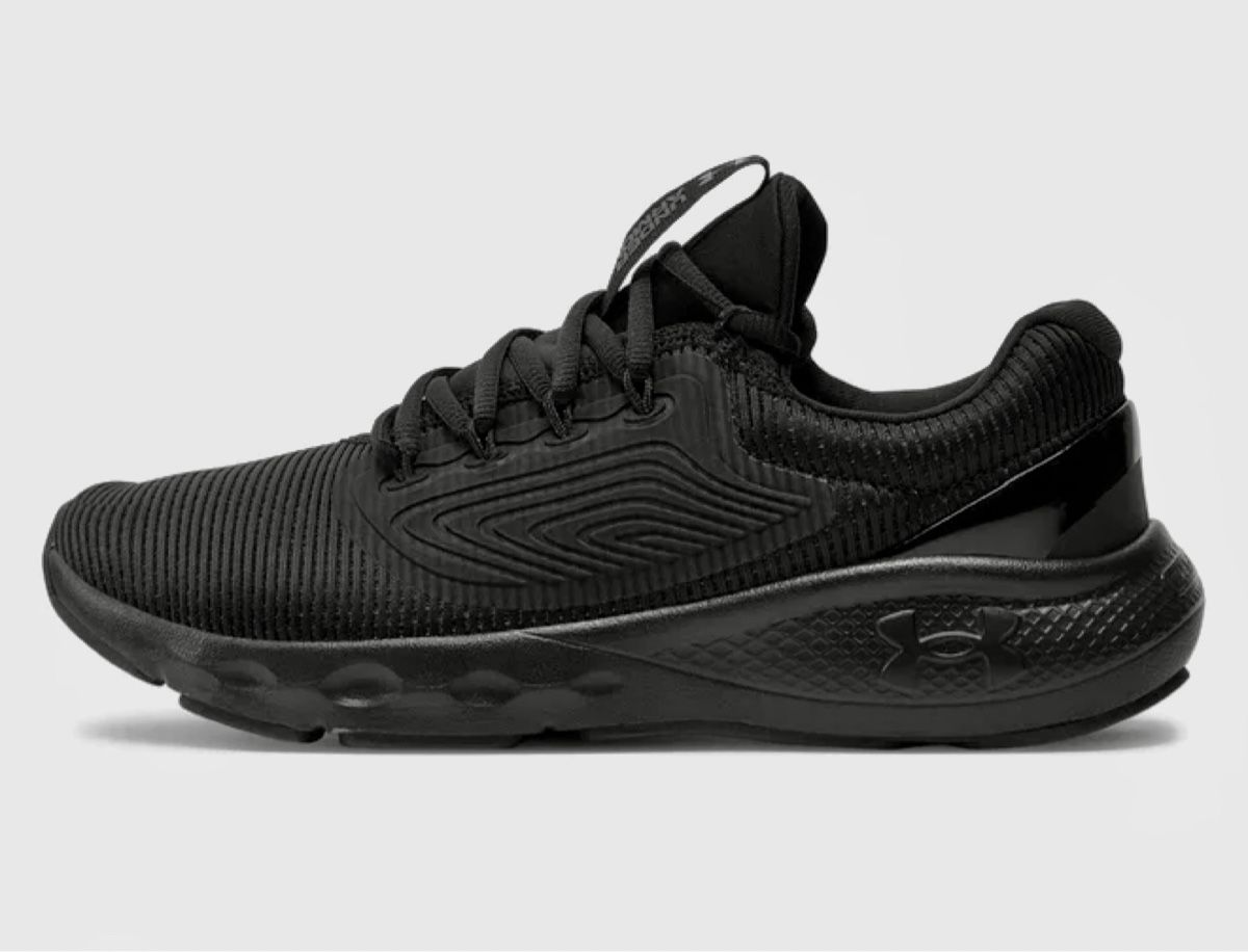 Under Armour Scarpe da uomo: Under Armour Charged Vantage – Usato da Zollikofen venduto da AureusManus