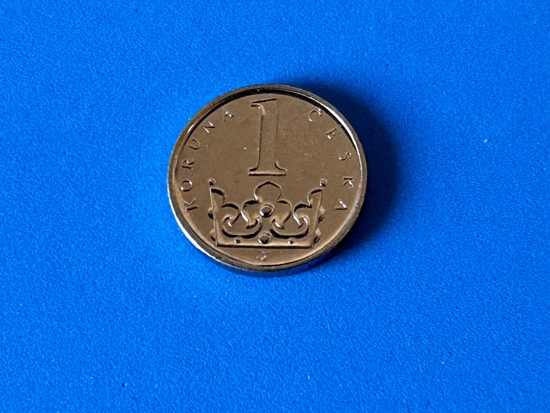 Tutti le monete: Czech Republic - 1 Koruna 2014 – Usato da Corcelles NE venduto da AJKader 4