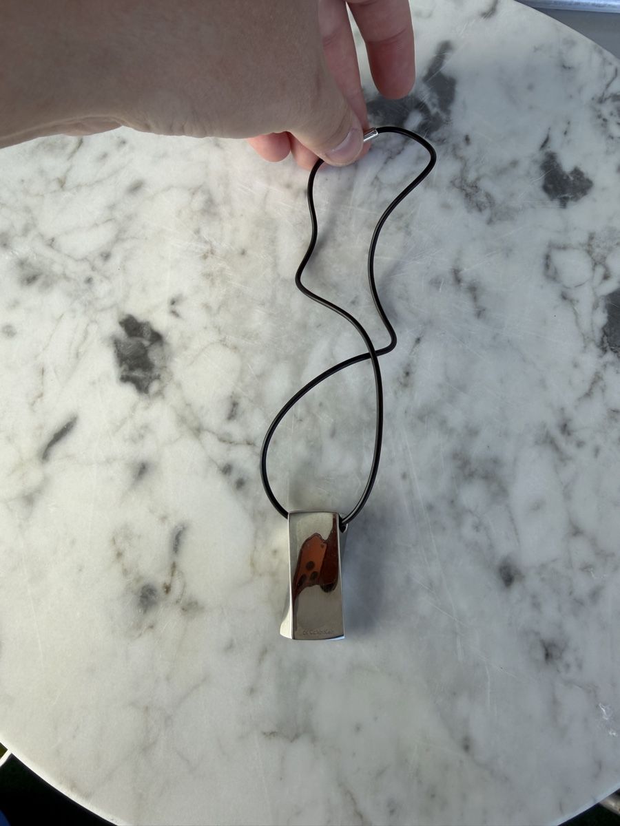 Calvin Klein Ciondoli: Pendentif de Calvin Klein – Usato da Cressier FR venduto da Kvito4ka 2