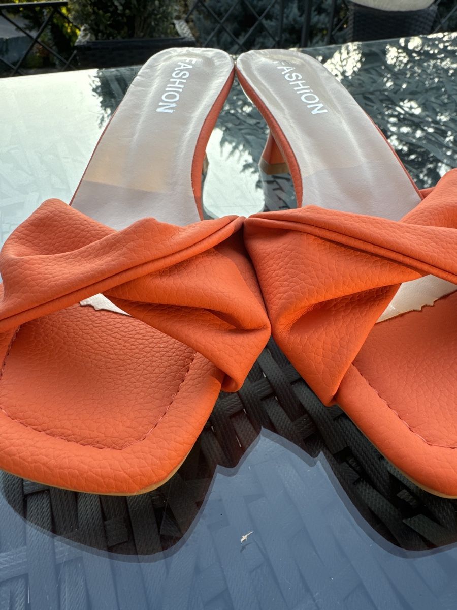 Scarpe da donna: Pantoletten Neu (38) – Nuovo (secondo la descrizione) da Vezia venduto da sidu03 5