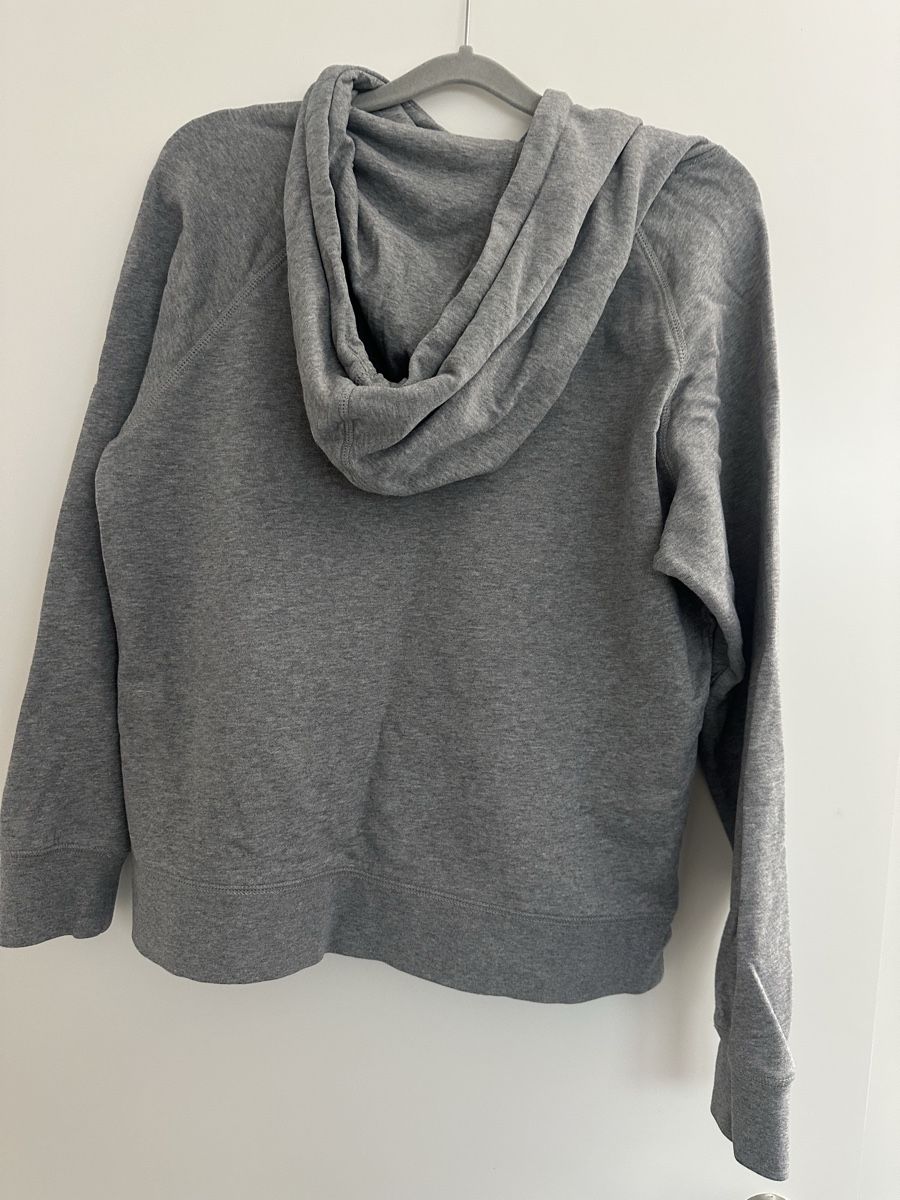 Maglioni & Felpe: Sweatshirt – Usato da Unterlunkhofen venduto da car_8fpk 1