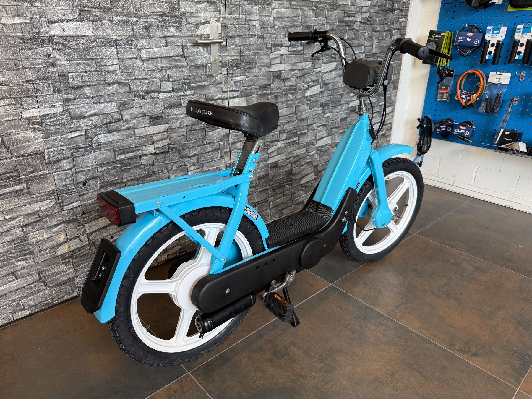 Piaggio Ciclomotori: Piaggio Ciao Neuaufbau – Usato da Root venduto da E.H.Velo 2