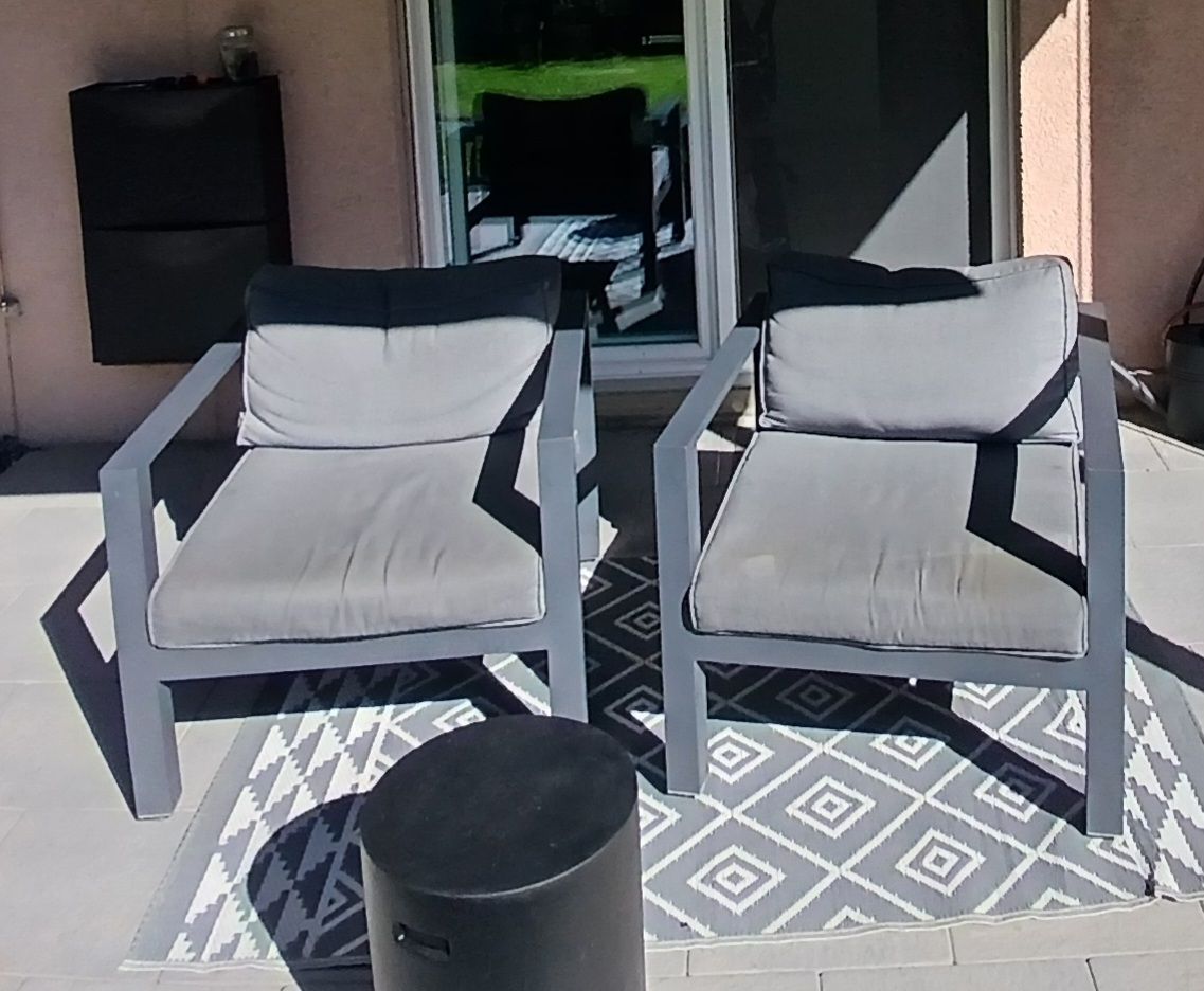 Fauteuils: 2 Gartenstühle – D'occasion à Port par Alina.