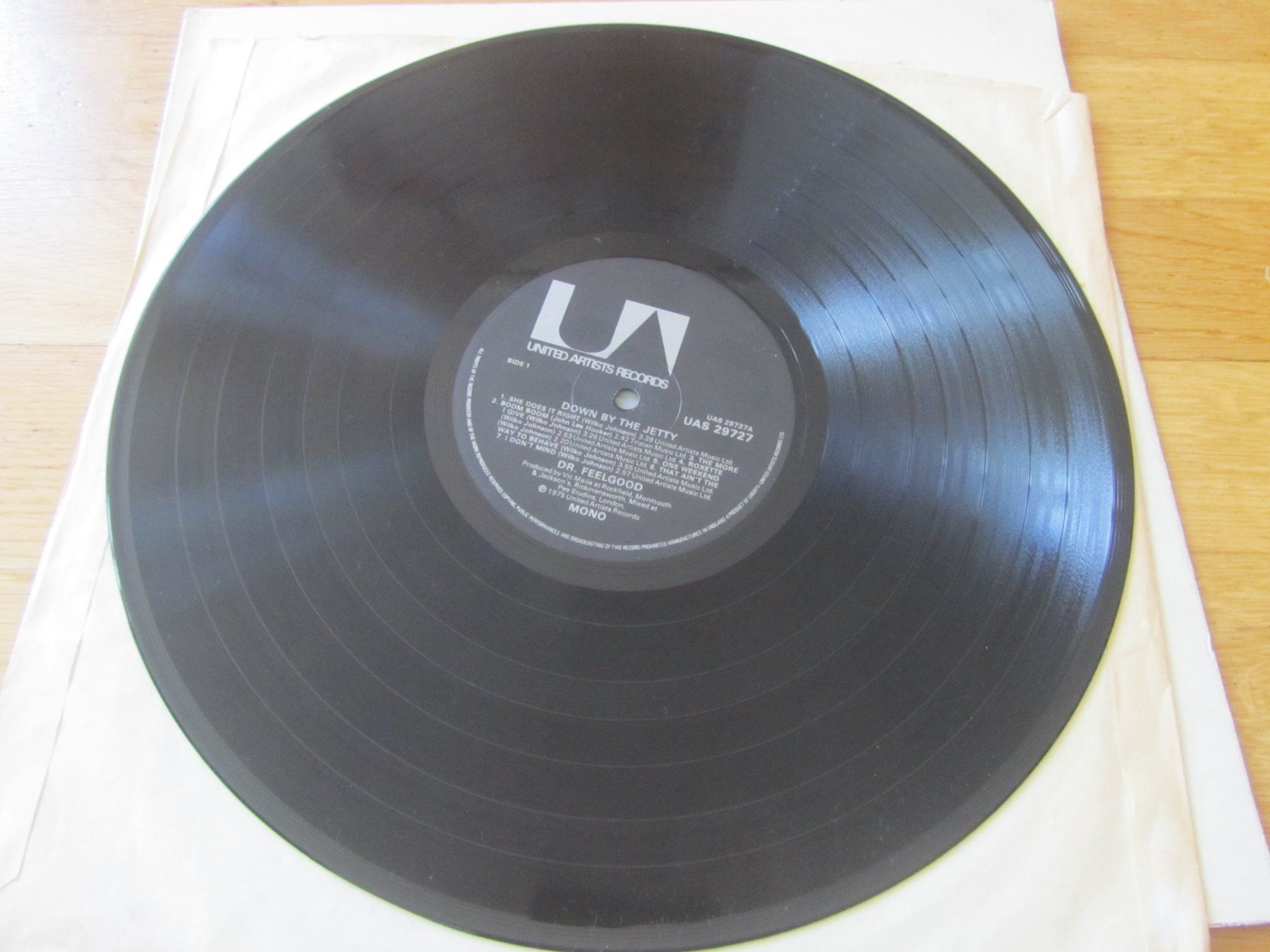 Dischi in vinile: Dr. Feelgood - Down By The Jetty,  Vinyl LP – Usato da Seengen venduto da mikelele 1