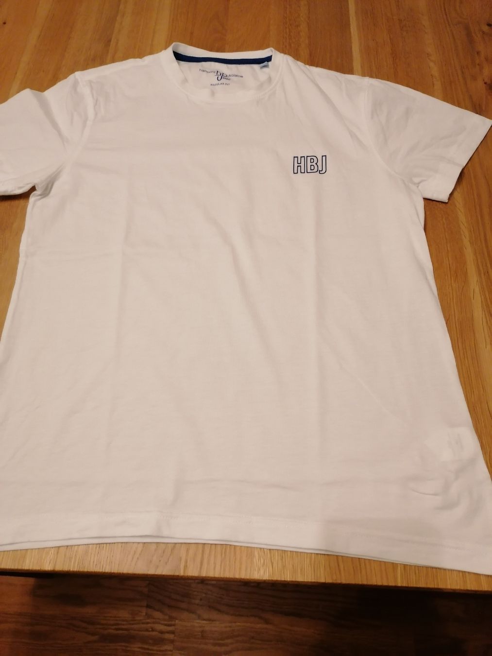 T-shirts: T'Shirt Harmont&Blaine – D'occasion à Adliswil par Romanista1927