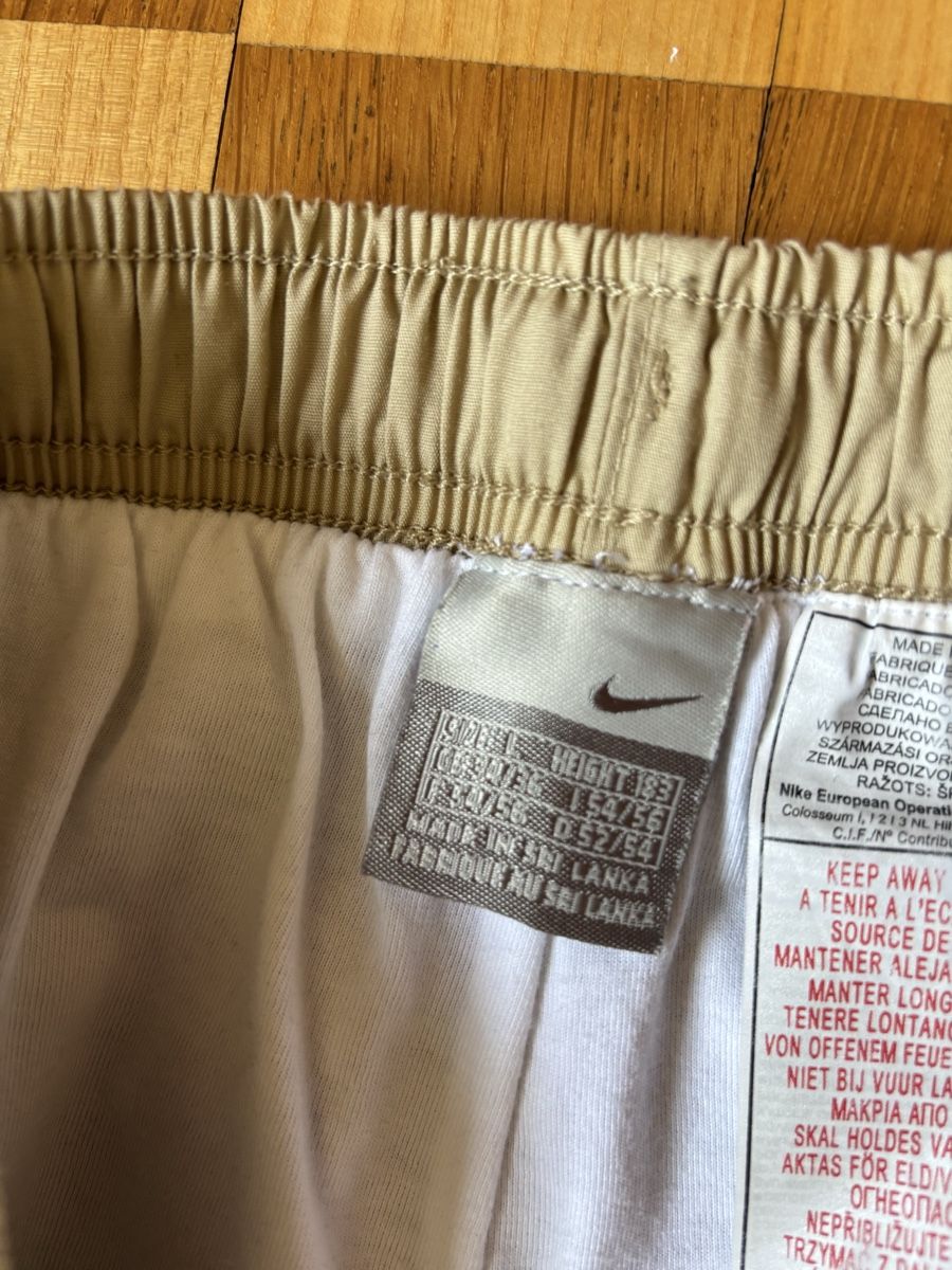 Nike Pantaloni: Vintage Nike Sweatpants – Usato da Bern venduto da Lelixino 8