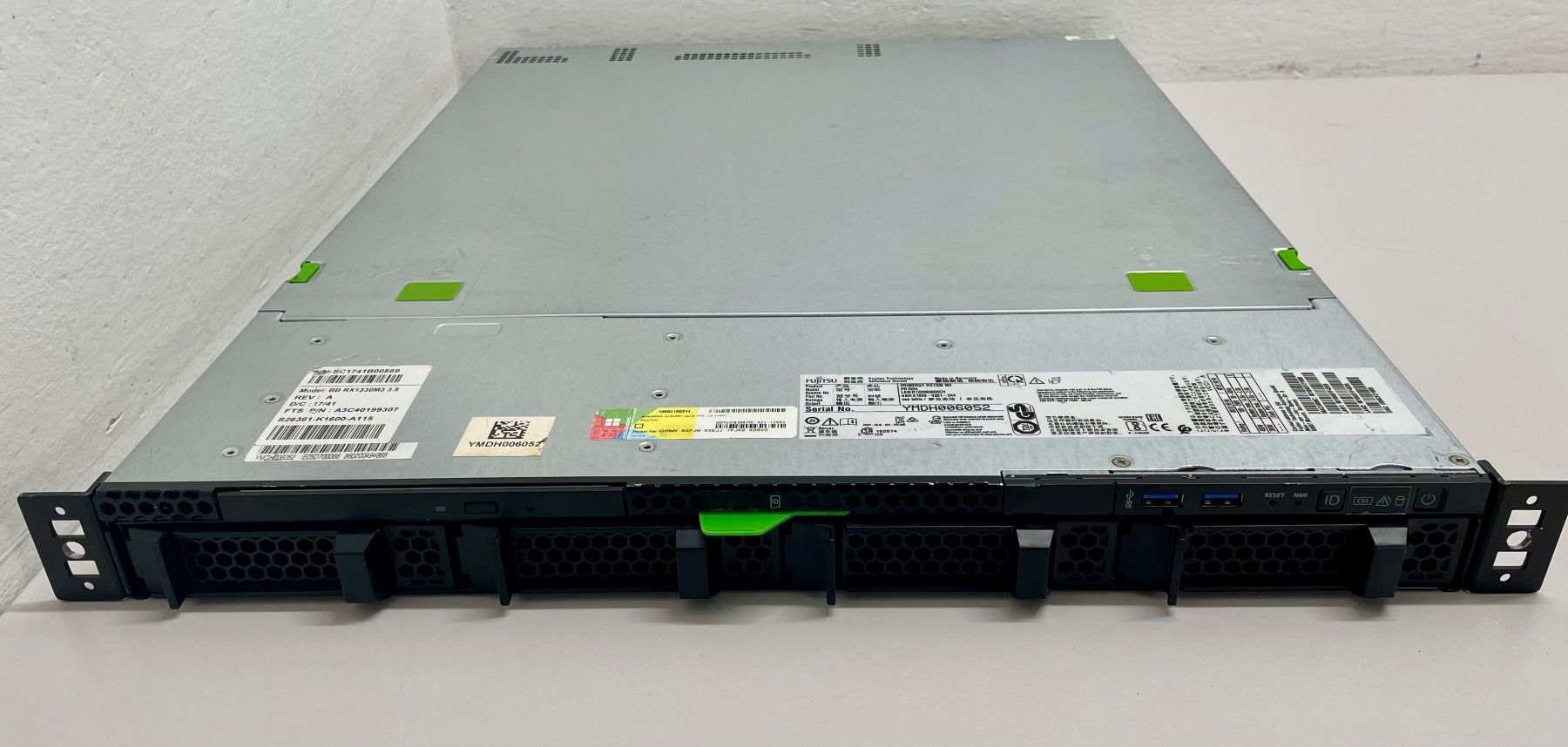 Fujitsu Server: Fujitsu Primergy RX1330 M3 Server Xeon/32GB – Usato da Niederdorf venduto da LeptonAG 1