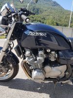 moto Kawasaki Zephyr750
