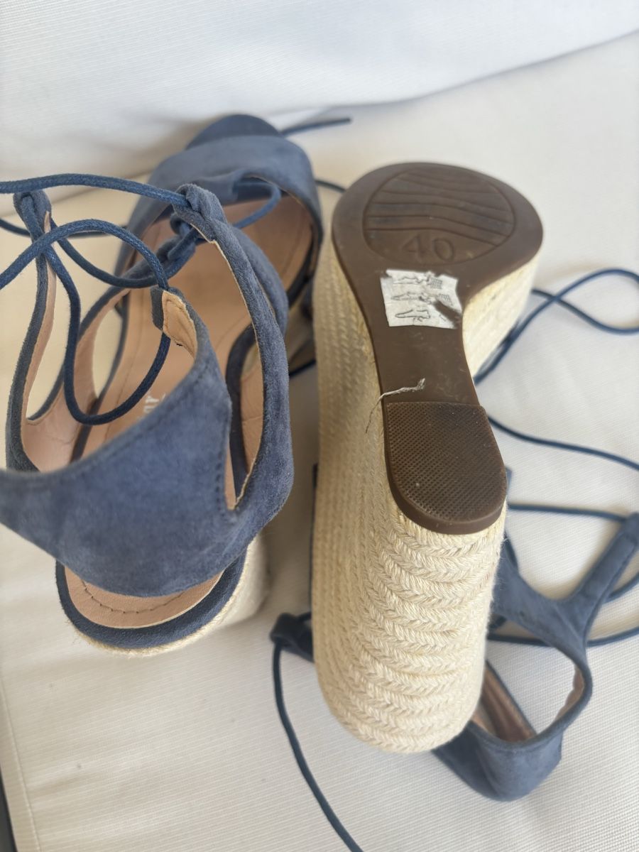 Scarpe da donna: Sandalen gr.40 mit schüren – Usato da Zug venduto da Biki72 2