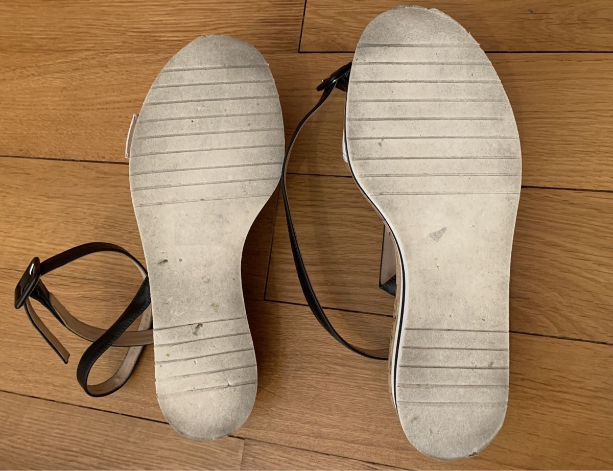 Scarpe da donna: Ledersandalen mit Plateau-Sohle, Gr. 38 – Usato da Zürich venduto da p_q7q_nichtraucher 9