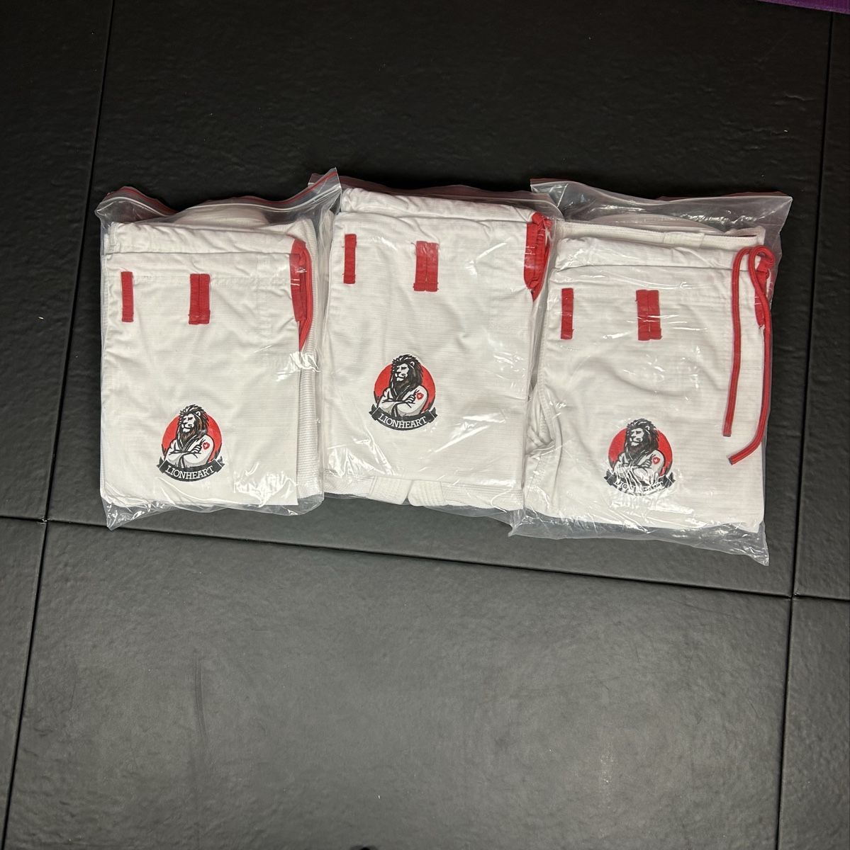 Kimonos: Kimono LIONHEART neuf jiu-jitsu brésilien Origin Basic Blanc – Neu und originalverpackt aus Meyrin von LionheartFightwear 4