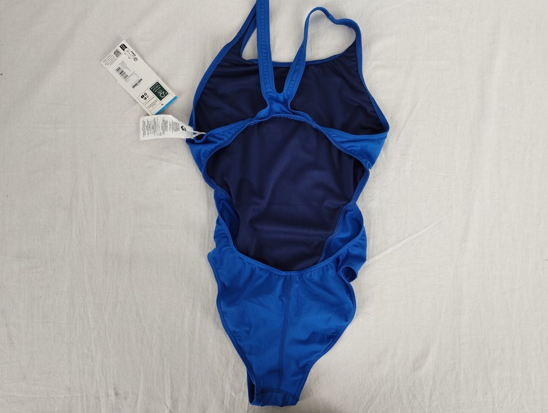 Arena Costumi da bagno & Bikini: ARENA Schwimmanzug blau Gr. 38 – Nuovo (secondo la descrizione) da Schübelbach venduto da Restwert_Schubelbach 3