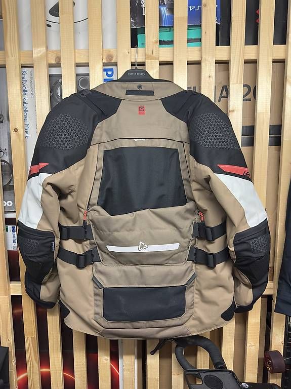 Jacken: LEATT 7.5 Multi Tour Jacke – Gebraucht aus Zürich von Big-D_Hans 1