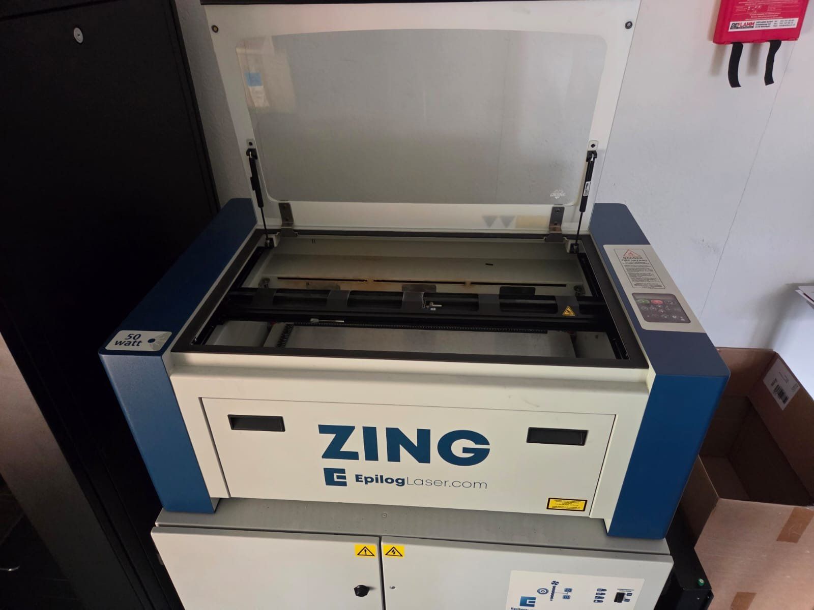 Tutte le macchine: EPILOG Laser System Zing 24-50W + Abzugssystem BOFA Base Z24 – Usato da Oberhof venduto da 8Grizzly 3