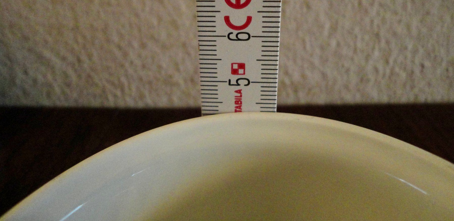 Teglie da forno: 6er Set Auflaufförmchen/Soufflé-Förmchen mit Brombeermuster – Usato da wädenswil venduto da niki20 6