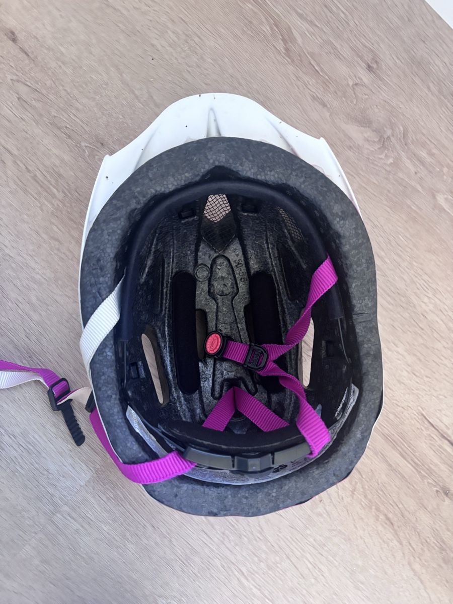 Uvex Caschi: Fahrradhelm – Usato da Mönchaltorf venduto da steffierz 3