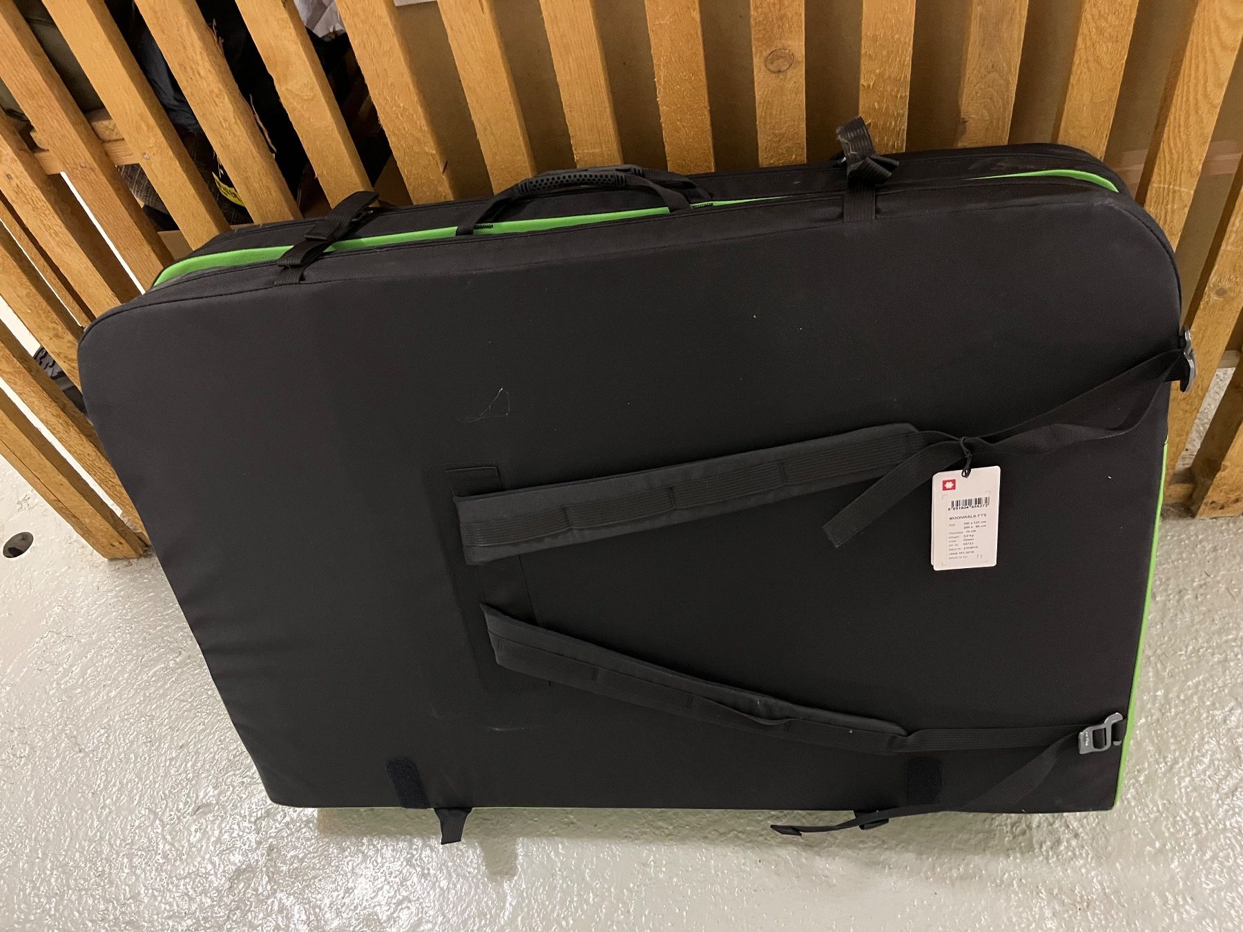 Bodenmatten: Crashpad Ocun Mountain Bug green neuwertig – Neu (gemäss Beschreibung) aus Wabern von laa_2l9l 2