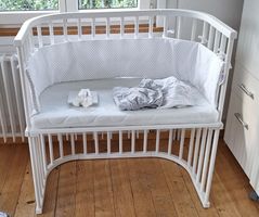 Babybay Boxpring in weiss mit Zubehör