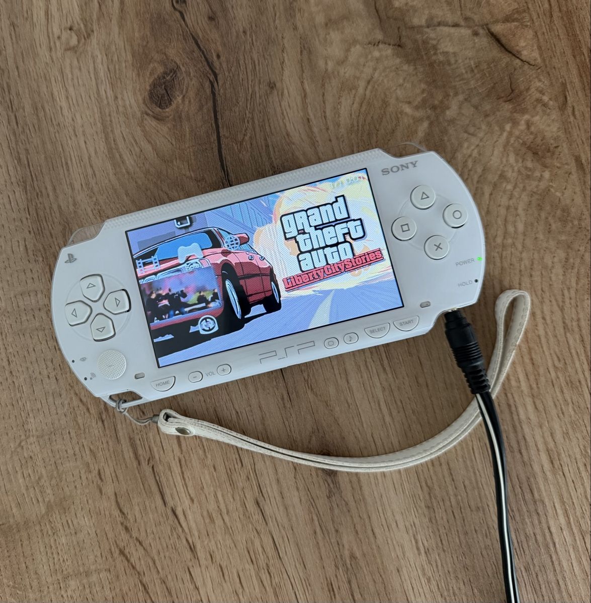 Sony Consoles: Sony PSP 1000 Weiss – D'occasion à Füllinsdorf par hae_gt9l 1